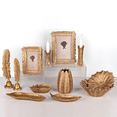 feather photo frame